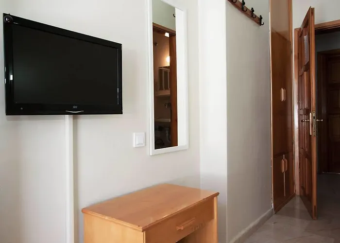 Koz Eren 酒店 Çeşme