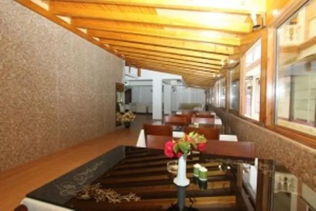 酒店 Koz Eren Çeşme