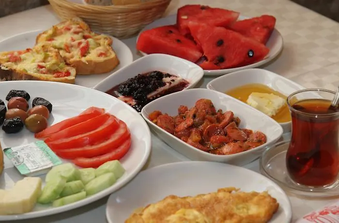 Koz Eren 酒店 Çeşme