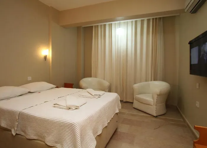 酒店 Koz Eren Çeşme